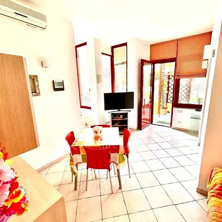 Apartment Trilo Limone - Con Giardino A Due Passi Dal Mare